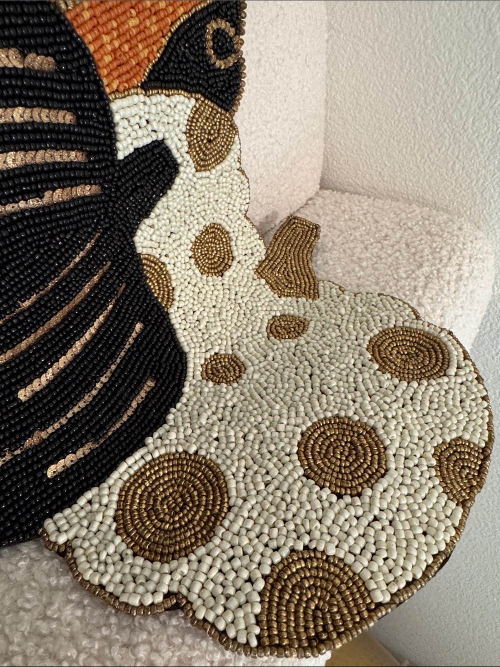 Beaded‎ 36” Fall Pumpkins Table Runner - Picture 6 of 12
